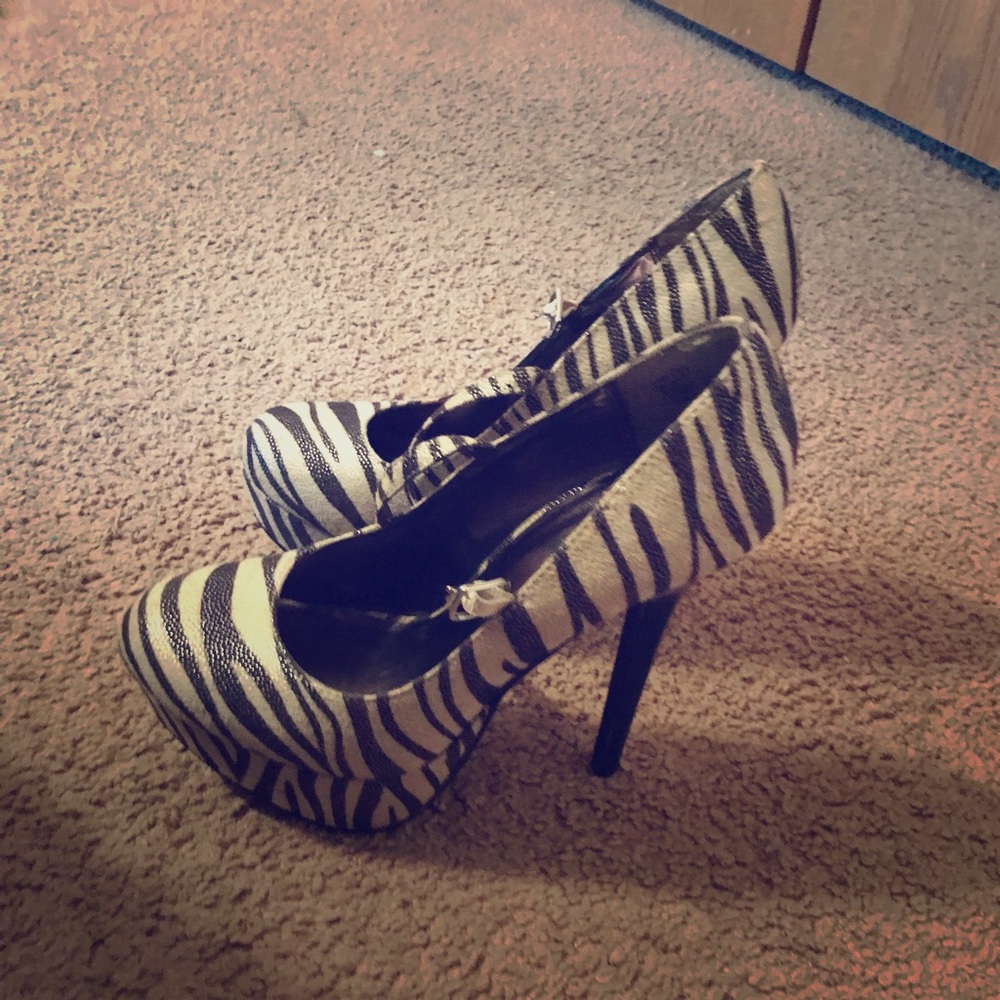 Zebra shoes